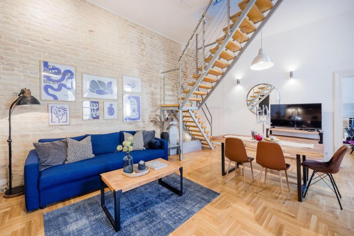 Wellness Penthouse Sauna & Jacuzzi-heart Of Apartman